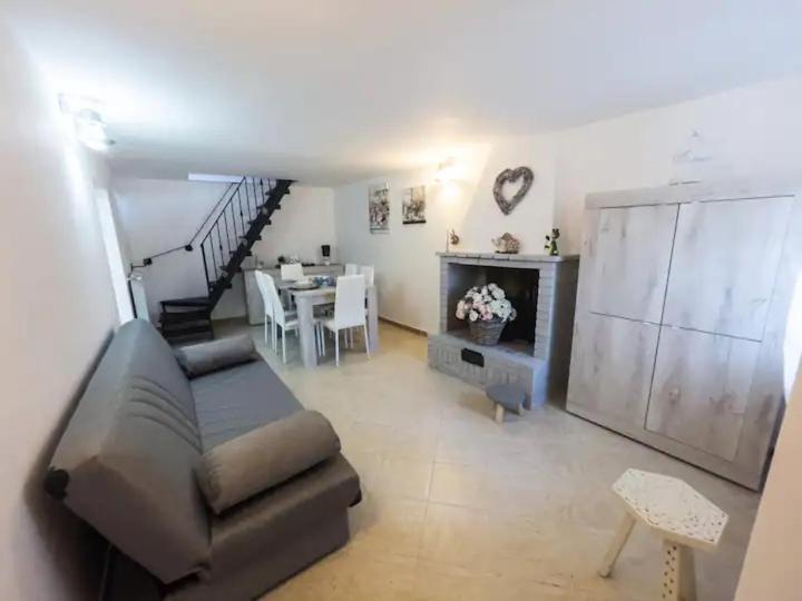 Biancofino Rooms San Valentino in Abruzzo Citeriore Bagian luar foto
